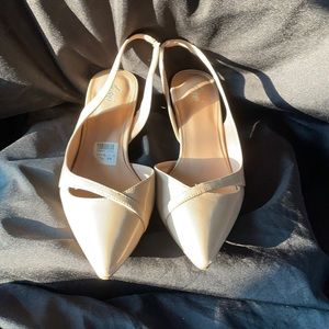 Fiona, size 8.5w, nude